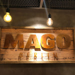 Ladeneinrichtung Detail Werbung Mago