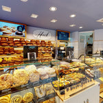 Ladeneinrichtungen Bäckerfiliale