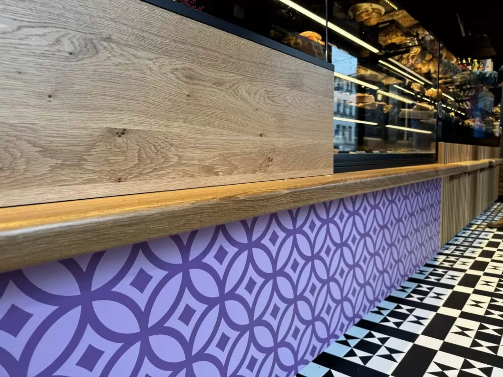 Bäckereitheke Thekenfrontverkleidung
